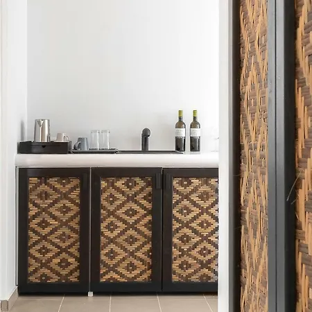 Ξενοδοχείο με διαμερίσματα Little Venice 4*