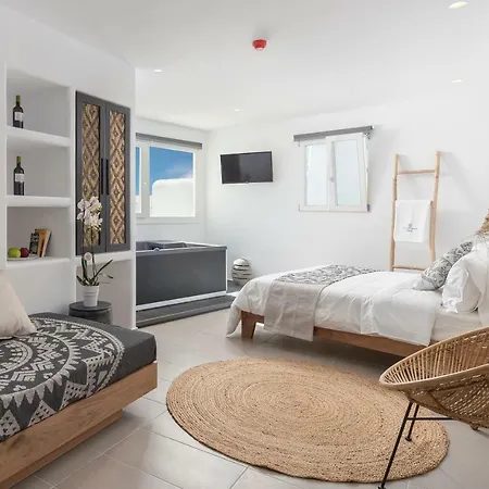 Ξενοδοχείο με διαμερίσματα Little Venice 4*