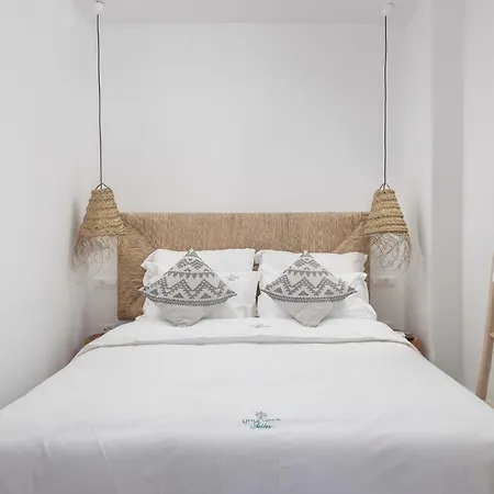 Апарт-отель Little Venice Mykonos Town